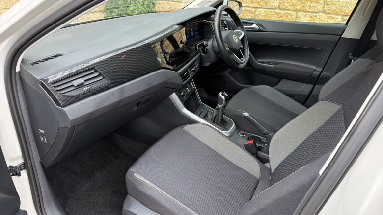 Volkswagen Polo 1.0 Life 5dr Petrol Hatchback